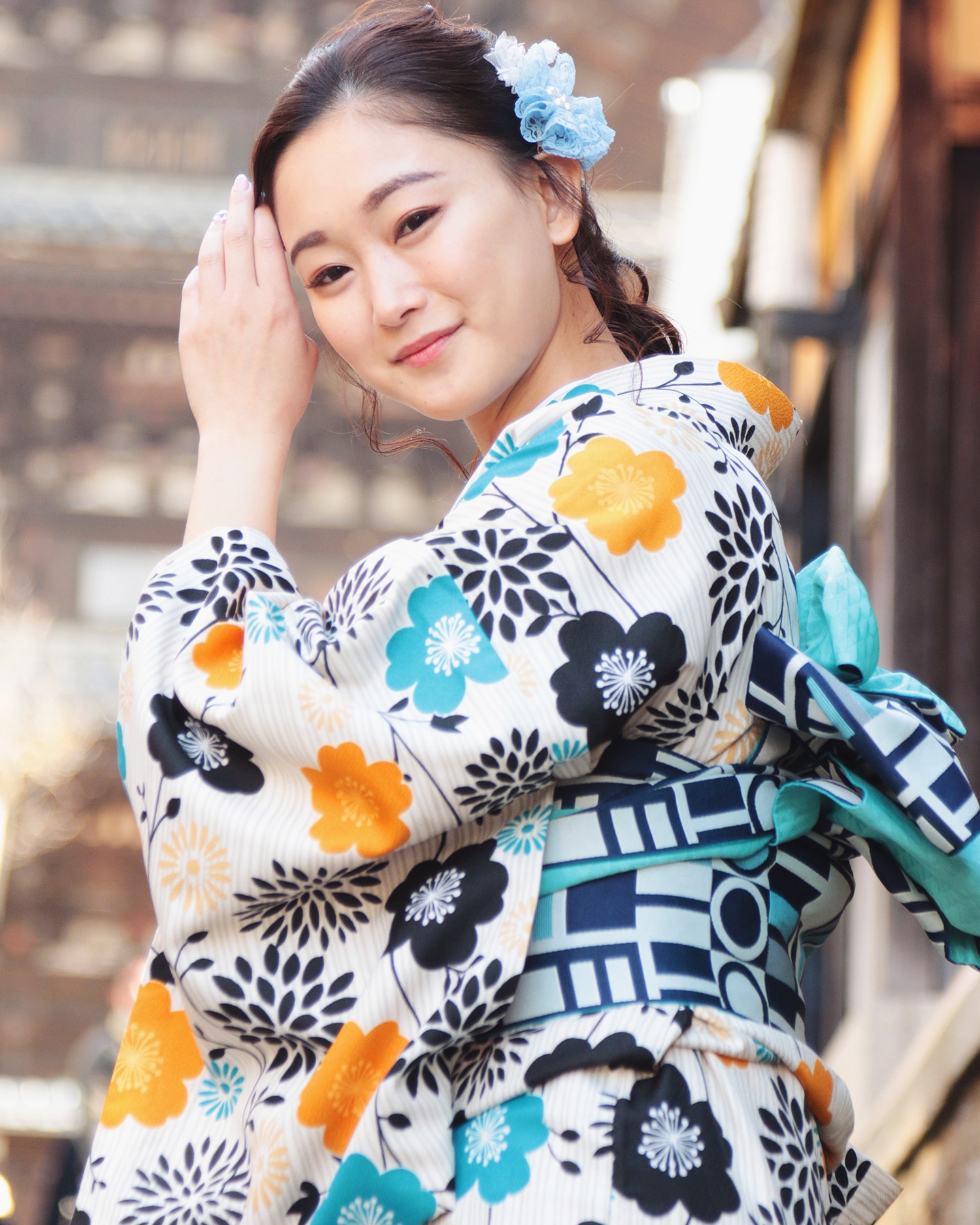 八坂の塔を背景